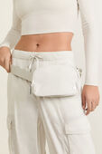 תמונת כל הלוק של Everywhere Belt Bag